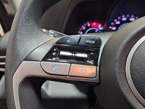 Used 2023 Hyundai Elantra SEL image 22