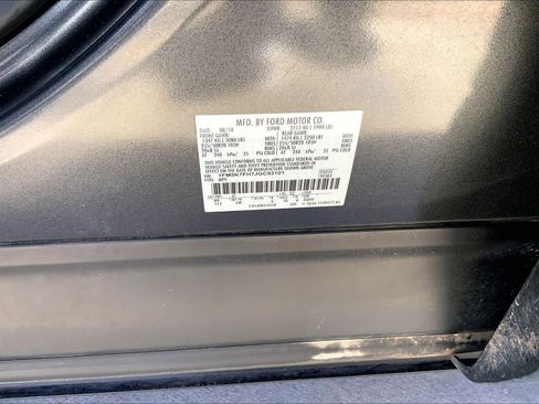 Used 2018 Ford Explorer Limited image 34