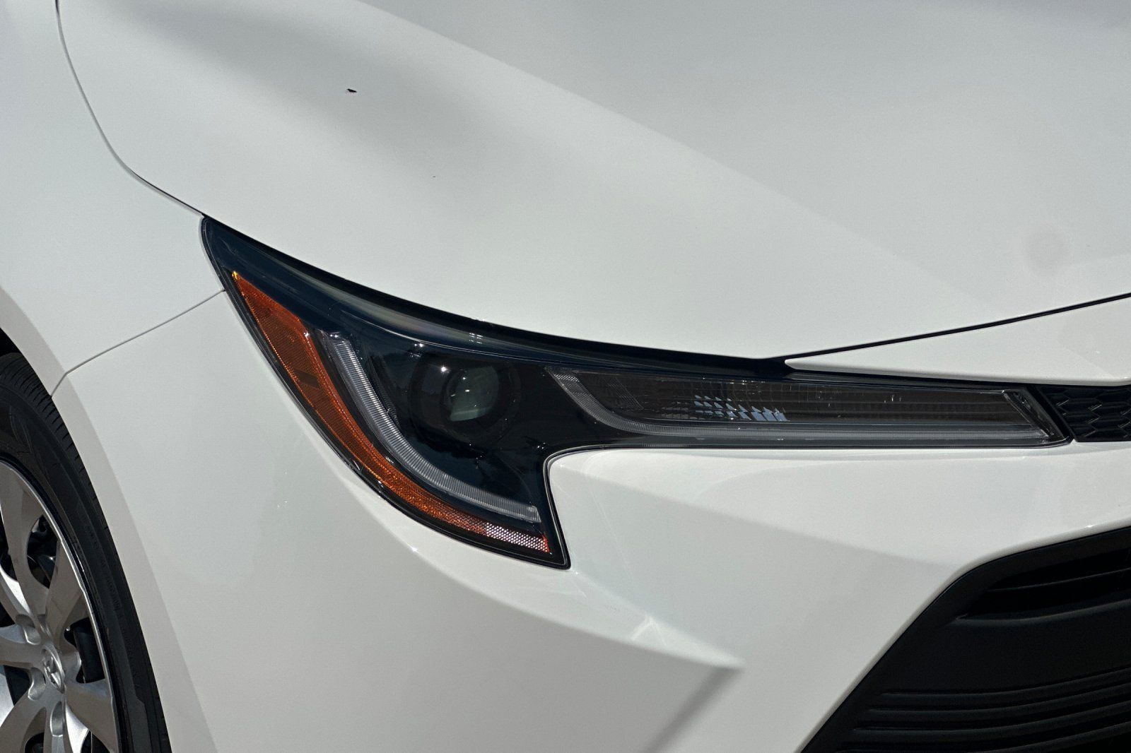 New 2027 Toyota Corolla LE FWD image 29