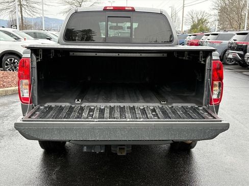 Used 2020 Nissan Frontier SV w/ Midnight Edition Floor Mats image 24