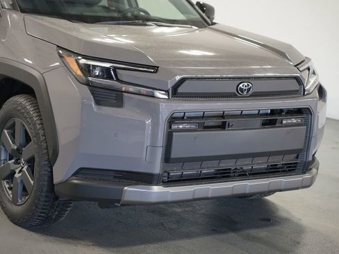 New 2026 Toyota RAV4 FWD image 4