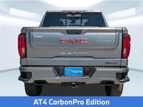 Used 2021 GMC Sierra 1500 AT4 w/ AT4 Value Package AWD/4WD image 5