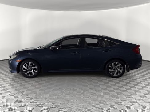 Used 2016 Honda Civic EX image 2
