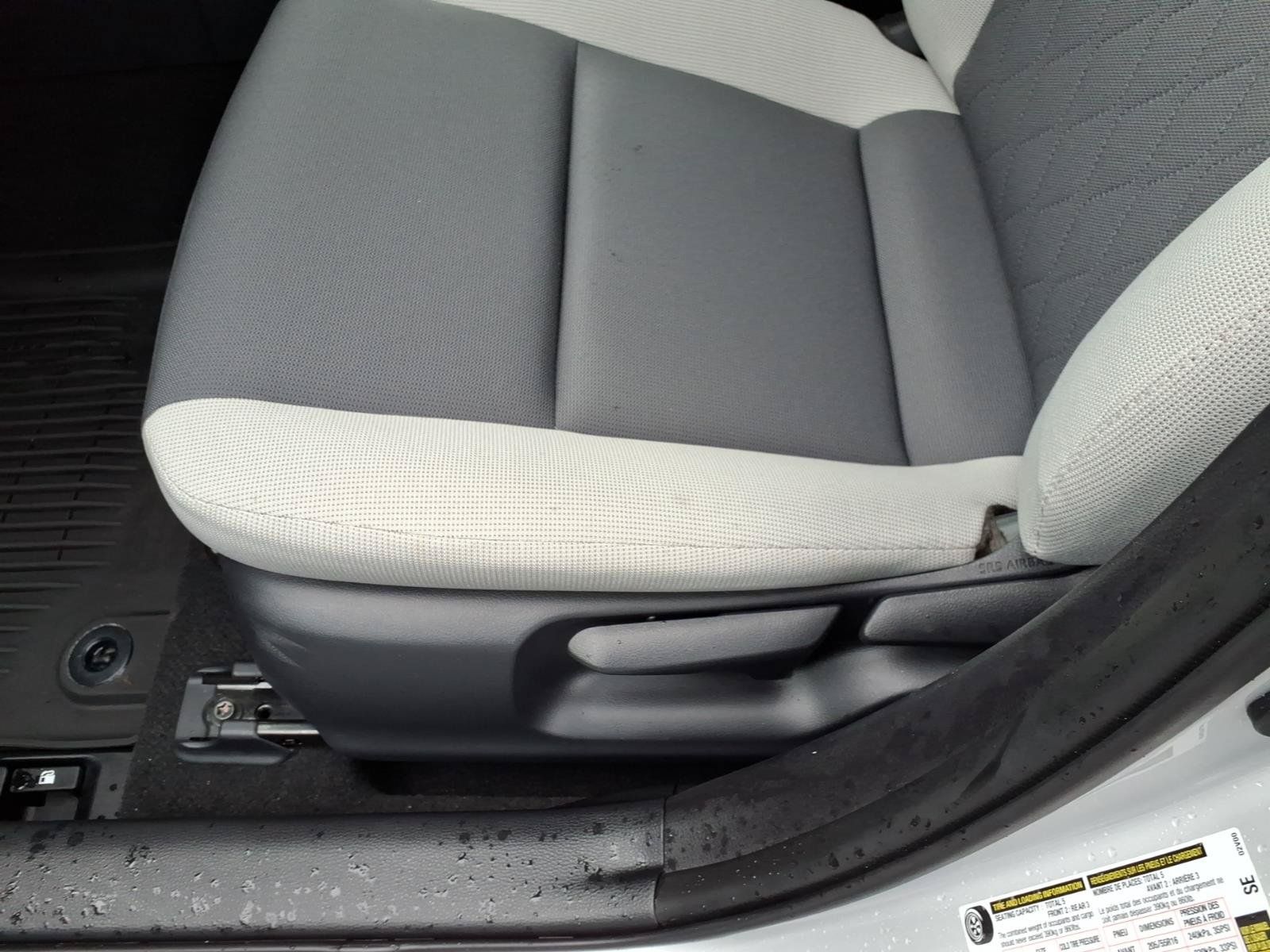 Used 2024 Toyota Corolla LE FWD image 14
