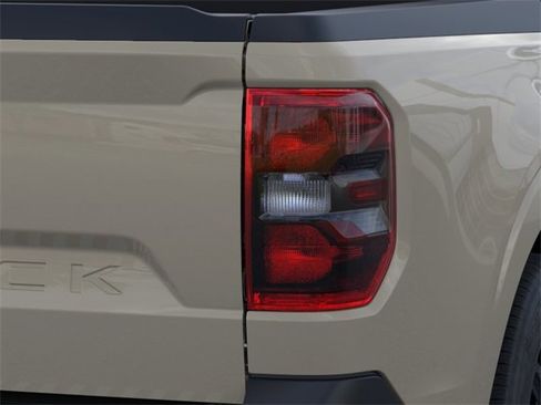 New 2025 Ford Maverick Lariat w/ Black Appearance Package image 22
