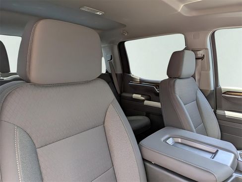 New 2026 GMC Sierra 1500 Elevation image 39