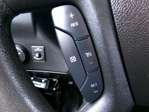 Used 2019 GMC Savana 3500 LS w/ Cold Climate Package image 25