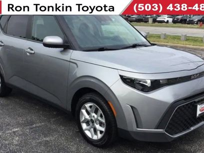 Used 2023 Kia Soul LX w/ Option Group 015