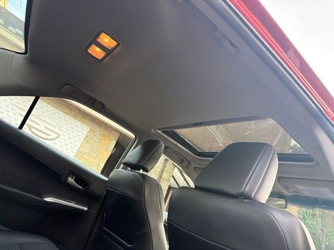 Used 2012 Toyota Camry SE FWD image 22