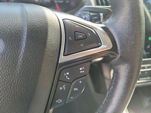 Used 2024 Ford Edge SEL image 24