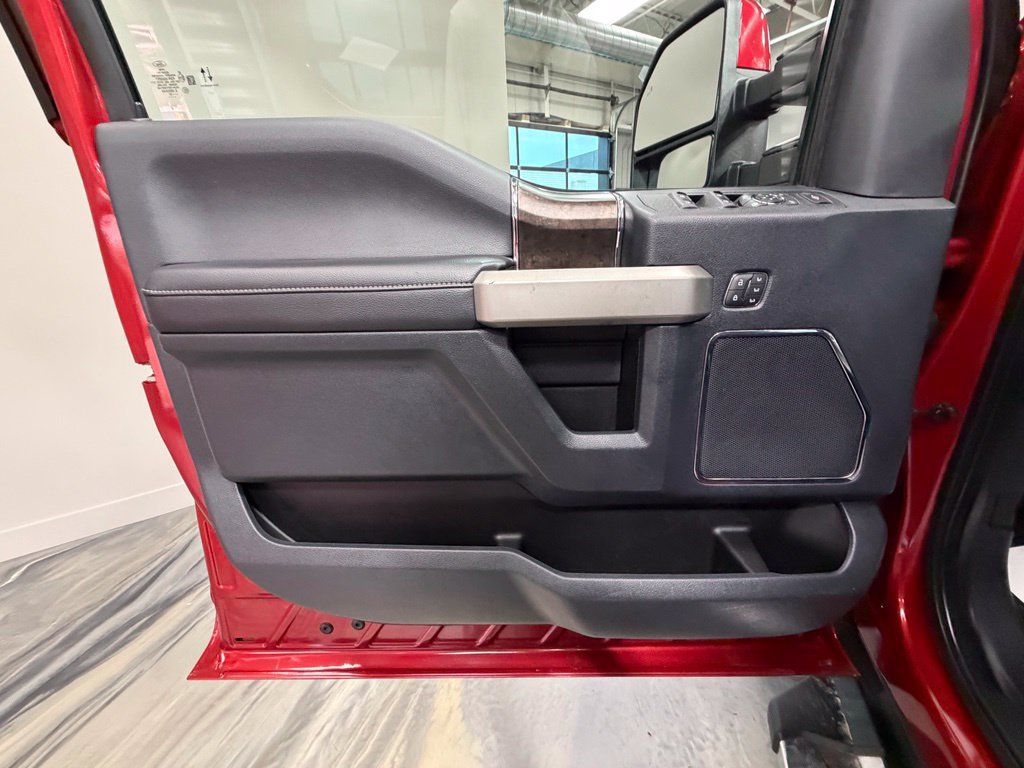 Used 2022 Ford F250 Lariat w/ Lariat Value Package AWD/4WD image 60