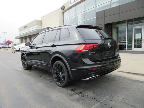 Used 2020 Volkswagen Tiguan SE R-Line image 7