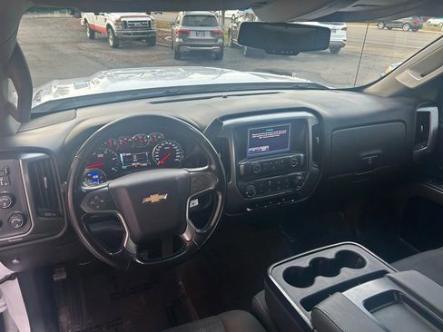 Used 2017 Chevrolet Silverado 2500 LT image 4