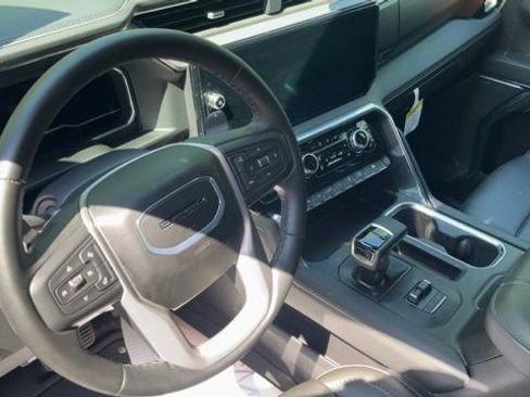 Used 2024 GMC Sierra 1500 Denali w/ Denali Reserve Package image 6