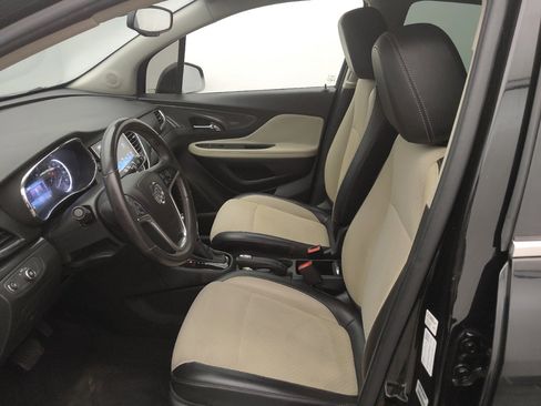 Used 2020 Buick Encore Preferred FWD image 17