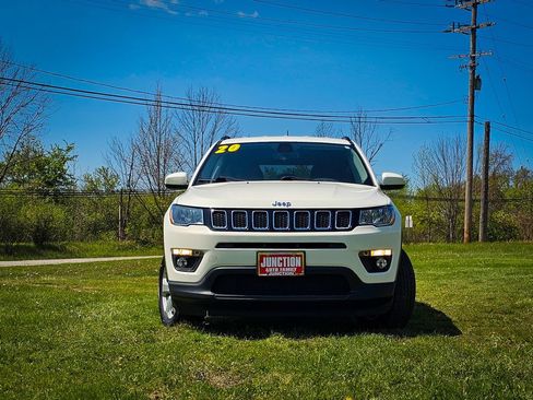 Used 2020 Jeep Compass Latitude AWD/4WD image 8