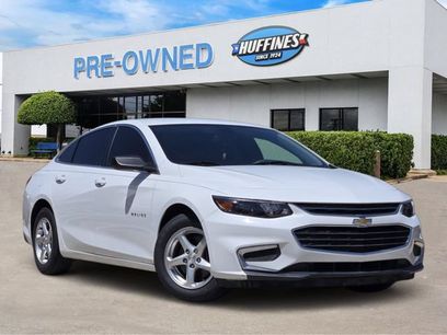 Used 2017 Chevrolet Malibu LS w/ LPO, Convenience Package 1