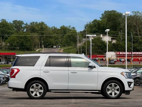 Used 2019 Ford Expedition XLT AWD/4WD image 6