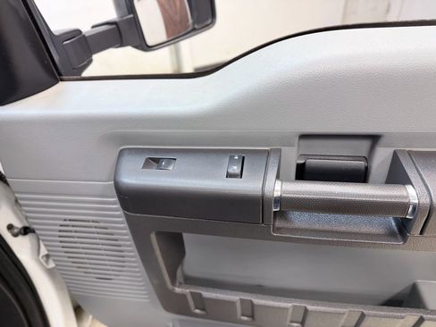 Used 2012 Ford F550 4x4 Crew Cab Super Duty w/ Payload Upgrade Pkg image 30