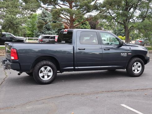 Used 2020 RAM 1500 Classic SLT RWD image 4