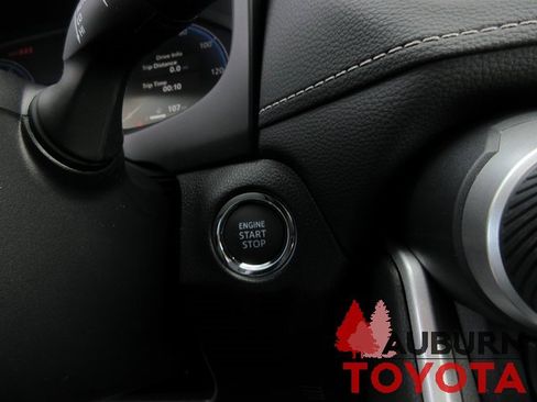 New 2025 Toyota RAV4 Limited image 15