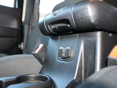 Used 2011 Jeep Wrangler Sahara w/ Connectivity Group AWD/4WD image 36