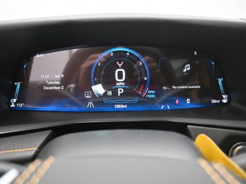 Used 2026 Chevrolet Corvette Stingray Preferred Cpe RWD image 7