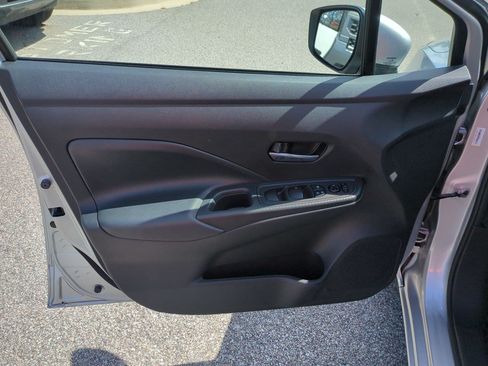 Certified 2025 Nissan Versa SV FWD image 13