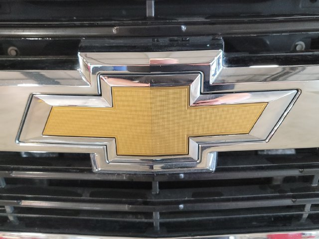 Used 2015 Chevrolet Silverado 2500 LTZ w/ LTZ Plus Package AWD/4WD image 26