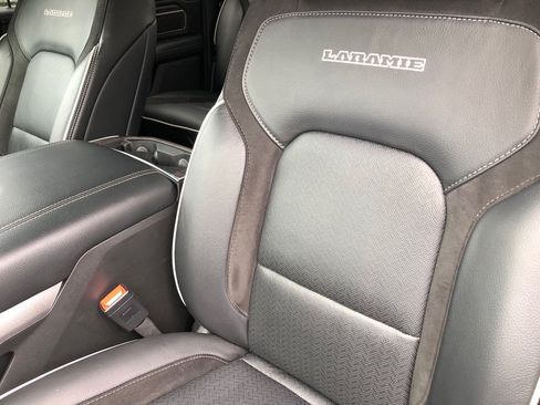 Used 2026 RAM 1500 Laramie AWD/4WD image 23