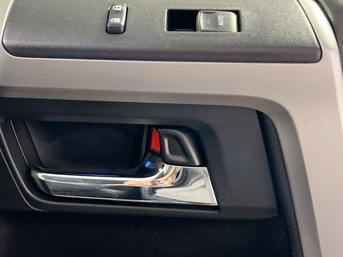 Used 2016 Toyota 4Runner Limited image 32