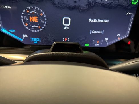 Used 2025 GMC Hummer EV 3X w/ LPO, Sport Package image 25