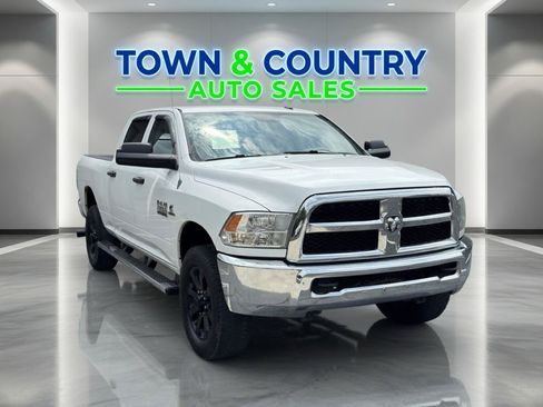 Used 2013 RAM 2500 Tradesman w/ Chrome Appearance Group AWD/4WD image 7
