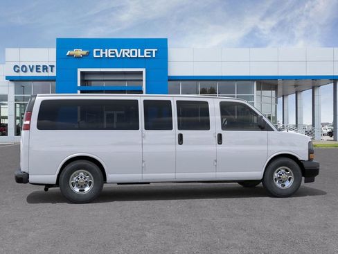 New 2026 Chevrolet Express 3500 LS RWD image 5