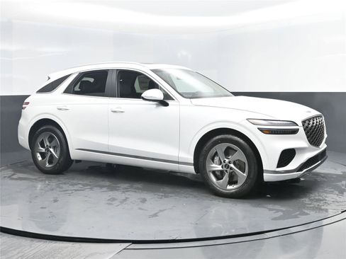 New 2026 Genesis GV70 2.5T Select image 2