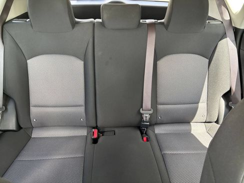 Used 2025 Kia Soul LX w/ LX Technology Package FWD image 35