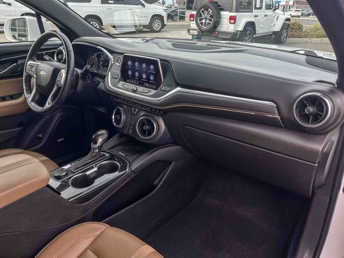 Used 2019 Chevrolet Blazer Premier w/ Sun and Wheels Package image 35