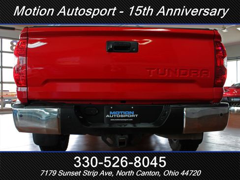 Used 2016 Toyota Tundra SR5 AWD/4WD image 9