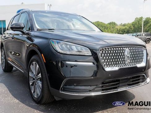 Used 2022 Lincoln Corsair Reserve w/ Equipment Group 201A AWD/4WD image 4