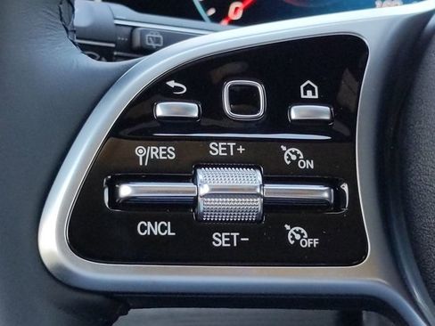 Used 2022 Mercedes-Benz GLE 350 4MATIC image 26