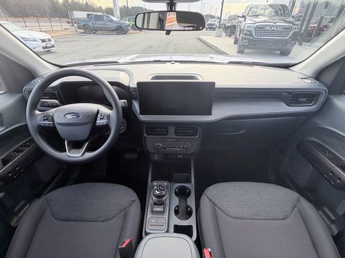 Used 2025 Ford Maverick XL image 18