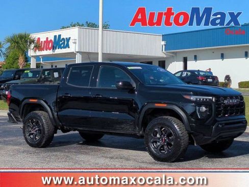 Used 2025 GMC Canyon Elevation w/ Convenience Package AWD/4WD image 1