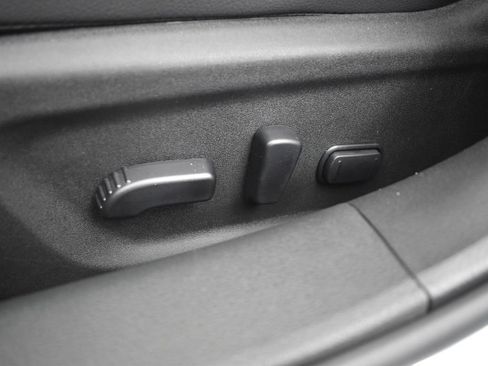 New 2025 Nissan Altima 2.5 SR image 28