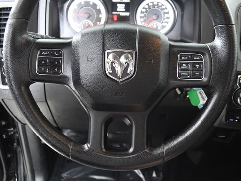 Used 2016 RAM 1500 Express image 10