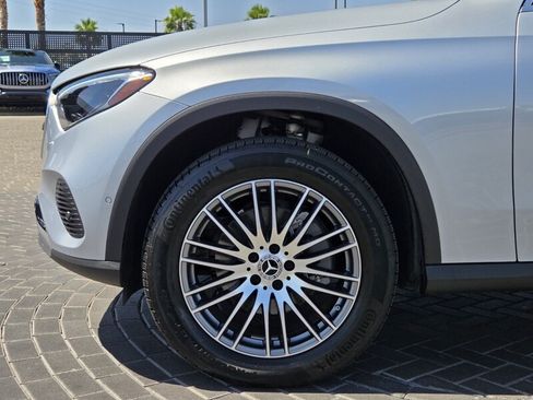 Certified 2026 Mercedes-Benz GLC 300 image 12