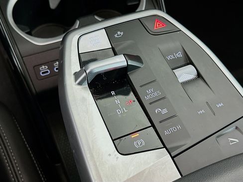 Used 2025 BMW X1 xDrive28i image 24