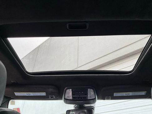 Used 2022 Dodge Durango R/T image 22