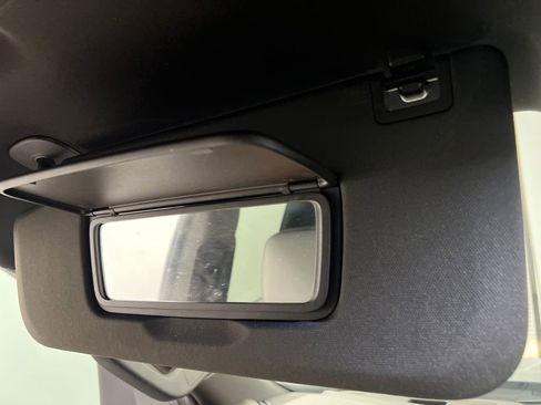 Used 2024 Chevrolet Silverado 2500 LT image 59