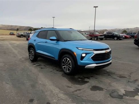 New 2026 Chevrolet TrailBlazer LT w/ Convenience Package image 2