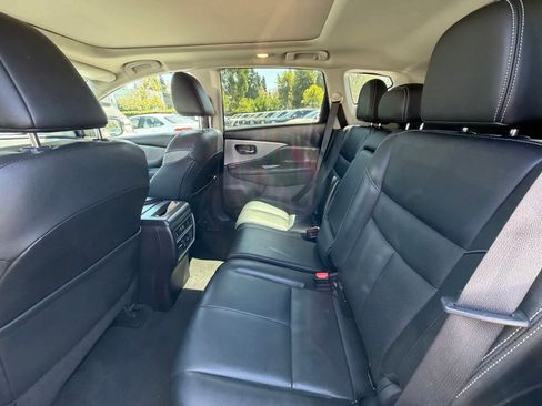 Used 2019 Nissan Murano SL w/ SL Technology Package FWD image 5